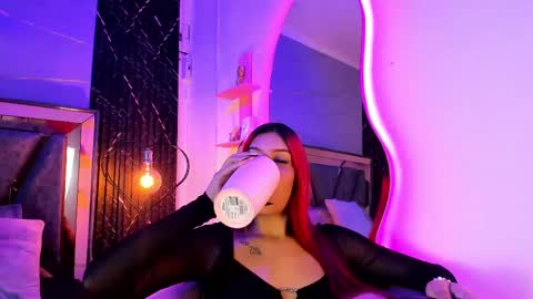 abiilene_cameron online show from September 24, 2025, 2:37 am