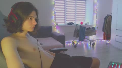 Snapshot of abobus123 chatting on December 22, 2024, 10:38 am hi  cum in pvt noi extra tip online show from December 22, 2024, 10:38 am