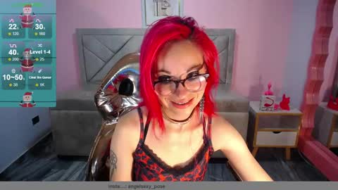 abril_ch_ online show from December 22, 2025, 10:45 am