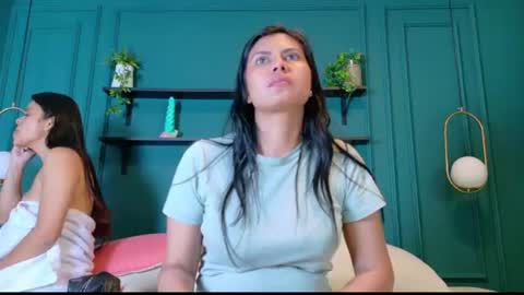 Abril jones online show from June 13, 2026, 7:01 pm