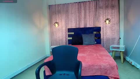 Snapshot of abril_matthews chatting on March 4, 2025, 12:01 pm ABRIL MATTHEWS online show from March 4, 2025, 12:01 pm