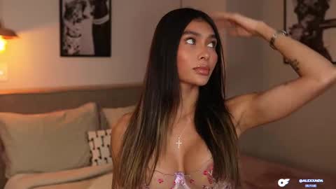 My name is Alexa. Please say hello I like to chat with you. If you have requests please use tip online show from January 6, 2026, 11:40 pm