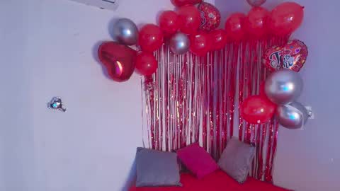 abrill_12 online show from February 17, 2026, 12:01 pm