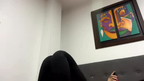abrilsantosxo online show from May 14, 2026, 1:45 am