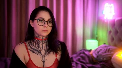 acid_pie online show from February 2, 2025, 6:48 am