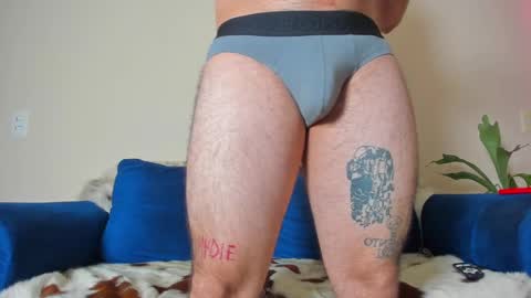 Snapshot of ackerman_eren_ chatting on January 20, 2025, 1:42 pm R. online show from January 20, 2025, 1:42 pm