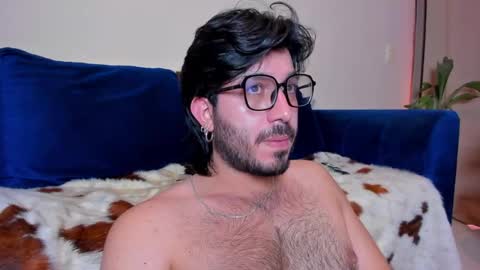 Snapshot of ackerman_eren_ chatting on January 31, 2025, 7:08 pm R. online show from January 31, 2025, 7:08 pm