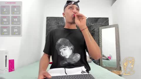 ada_brooke online show from March 30, 2026, 1:23 pm