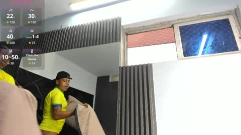 ada_brooke online show from April 7, 2026, 11:32 am