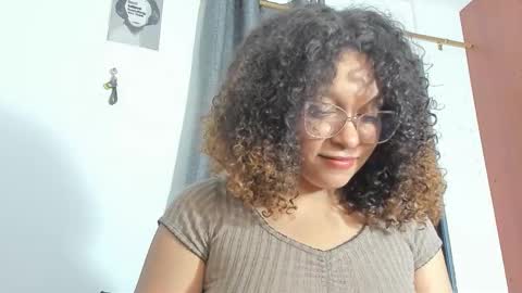  Isa  online show from November 17, 2025, 2:17 am