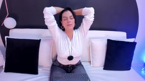    online show from April 29, 2026, 1:59 pm