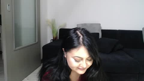 Snapshot of ada_rain chatting on May 9, 2026, 1:05 pm Ada online show from May 9, 2026, 1:05 pm