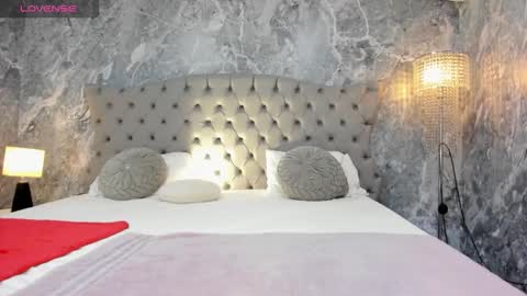 ada_turner online show from November 23, 2025, 6:41 pm