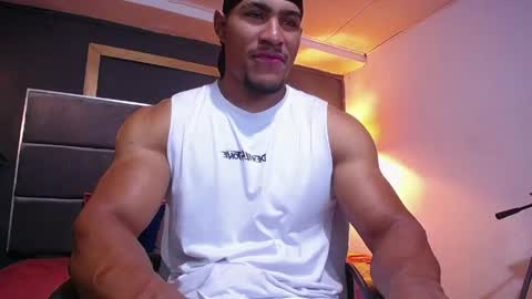 adam_fit19cm online show from April 16, 2026, 1:56 pm