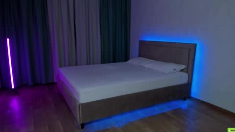 Adam online show from March 12, 2025, 10:50 pm