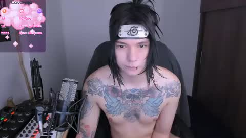 Snapshot of adam_rocket chatting on June 27, 2026, 1:10 am Adam online show from June 27, 2026, 1:10 am
