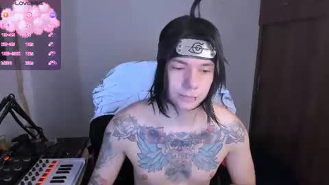 Snapshot of adam_rocket chatting on July 7, 2026, 1:08 am Adam online show from July 7, 2026, 1:08 am