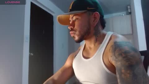 adam shilder7 online show from February 6, 2026, 8:01 pm