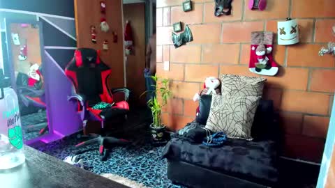 Adam Valencia online show from December 19, 2024, 4:57 pm