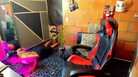 Adam Valencia online show from January 18, 2025, 3:16 pm