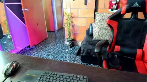 Adam Valencia online show from February 9, 2025, 2:29 pm