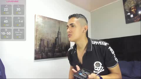 adam_walker_1 online show from April 5, 2026, 5:21 pm