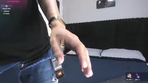 adam_walker_1 online show from June 25, 2026, 3:16 pm