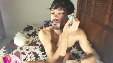 instagram  adam x256 online show from January 4, 2025, 12:38 pm