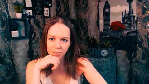 adamais_ online show from November 20, 2025, 10:26 am