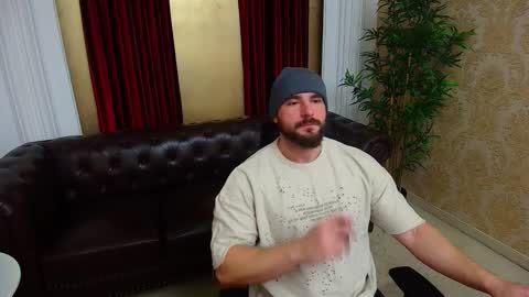 AdamJameson online show from December 4, 2025, 7:50 am