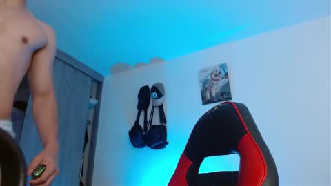 Snapshot of adamkeith_1 chatting on October 20, 2025, 2:17 pm ADAM online show from October 20, 2025, 2:17 pm