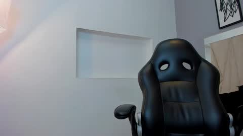 Snapshot of adams_bobby chatting on February 1, 2026, 11:42 am Adams Bobby online show from February 1, 2026, 11:42 am