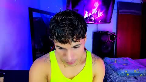 Adams online show from October 24, 2025, 9:33 pm