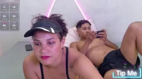 Snapshot of adams_niki chatting on May 5, 2026, 7:00 pm ADAMS Y NIKI online show from May 5, 2026, 7:00 pm
