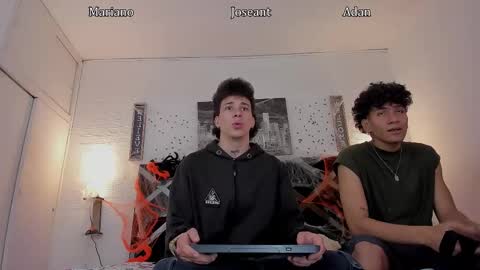 Snapshot of adan_oriol chatting on October 30, 2025, 3:30 am Adan Oriol online show from October 30, 2025, 3:30 am