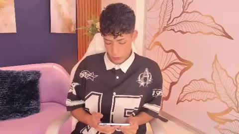Adan  online show from June 23, 2026, 12:36 pm