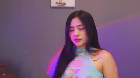  Adara Johnson  online show from June 4, 2026, 11:49 am