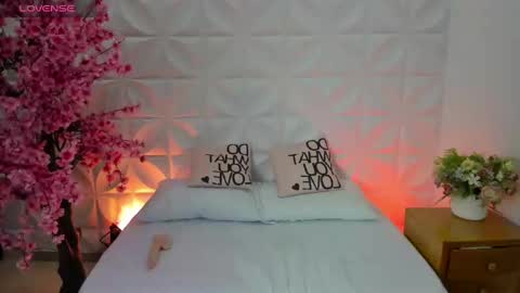 A D A R N A online show from February 20, 2025, 7:30 pm