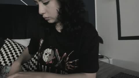 Ade  online show from January 10, 2025, 9:31 pm