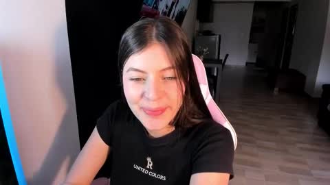 Snapshot of adela_parker chatting on February 3, 2026, 7:41 pm Adela Parker online show from February 3, 2026, 7:41 pm