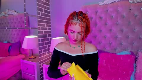 Adelaine online show from January 15, 2026, 4:06 am