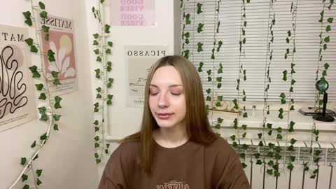 Snapshot of adele0_0 chatting on December 23, 2024, 1:03 pm Adele online show from December 23, 2024, 1:03 pm