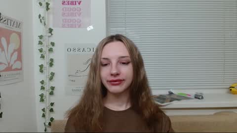 Snapshot of adele0_0 chatting on January 4, 2025, 2:35 pm Adele online show from January 4, 2025, 2:35 pm