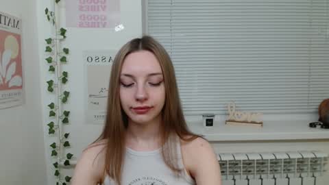 Snapshot of adele0_0 chatting on January 11, 2025, 1:53 pm Adele online show from January 11, 2025, 1:53 pm