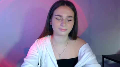 Adele Amore online show from March 6, 2025, 7:47 am