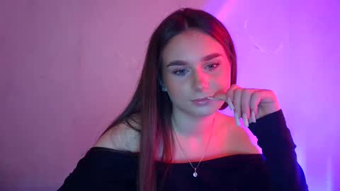 Adele Amore online show from March 11, 2025, 11:01 am