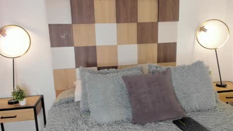 Andrea online show from January 8, 2025, 11:54 am