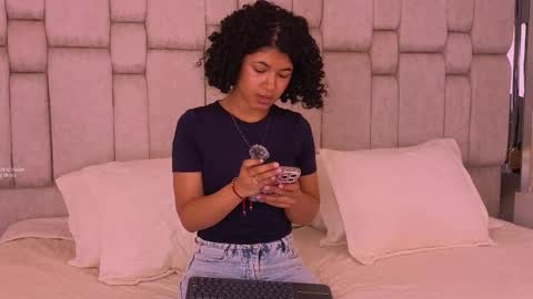 Andrea online show from March 28, 2026, 1:11 pm