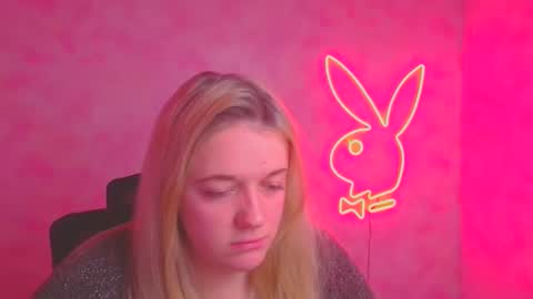 Adele online show from November 15, 2025, 12:56 pm