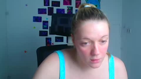 Adele online show from November 25, 2025, 1:00 pm